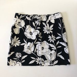 Tori Richard Skirt Black White Flowers Floral